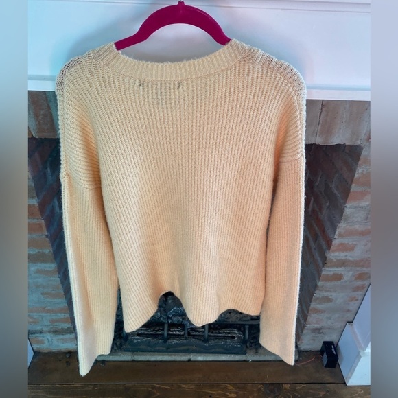 Forever 21 Butter Yellow Crew Neck Drop Shoulder Oversized Sweater Medium - Picture 3 of 6